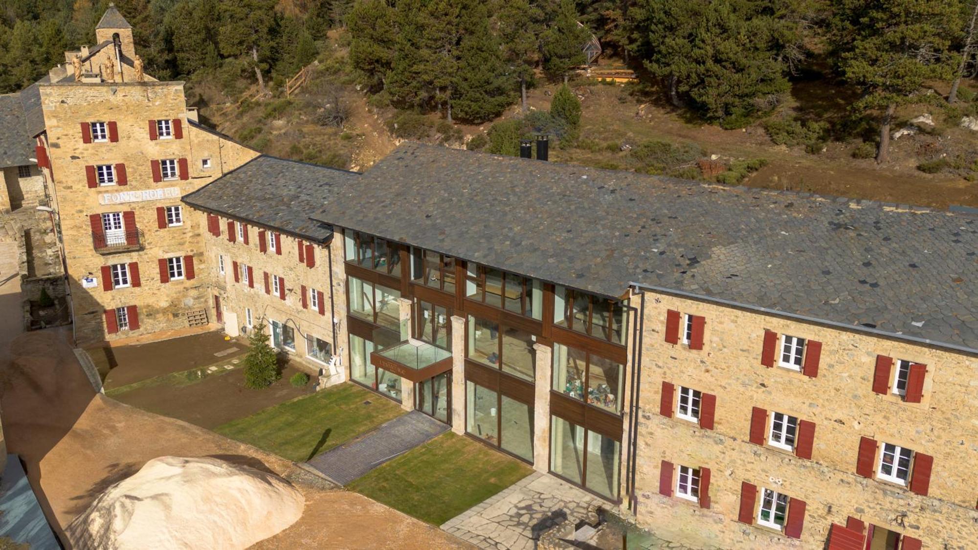 Grand Hotel L'Ermitage Font-Romeu-Odeillo-Via Bagian luar foto
